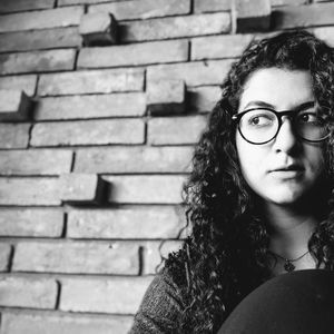 Meet your Posher, Viola